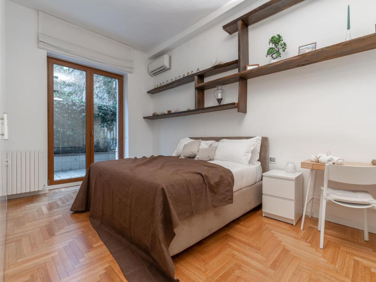 The Best Rent - Spacious Three-Bedroom Apartment In Moscova Milan Bagian luar foto