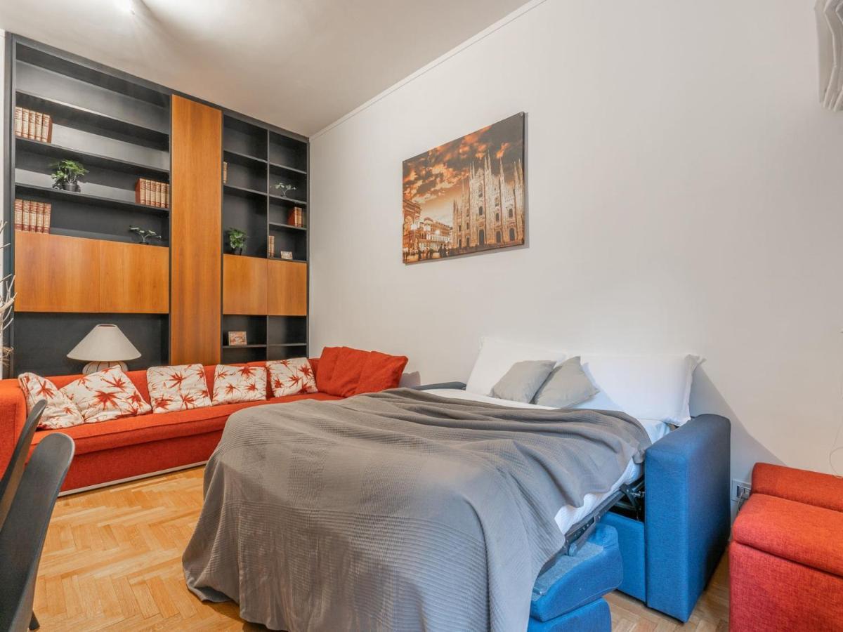 The Best Rent - Spacious Three-Bedroom Apartment In Moscova Milan Bagian luar foto
